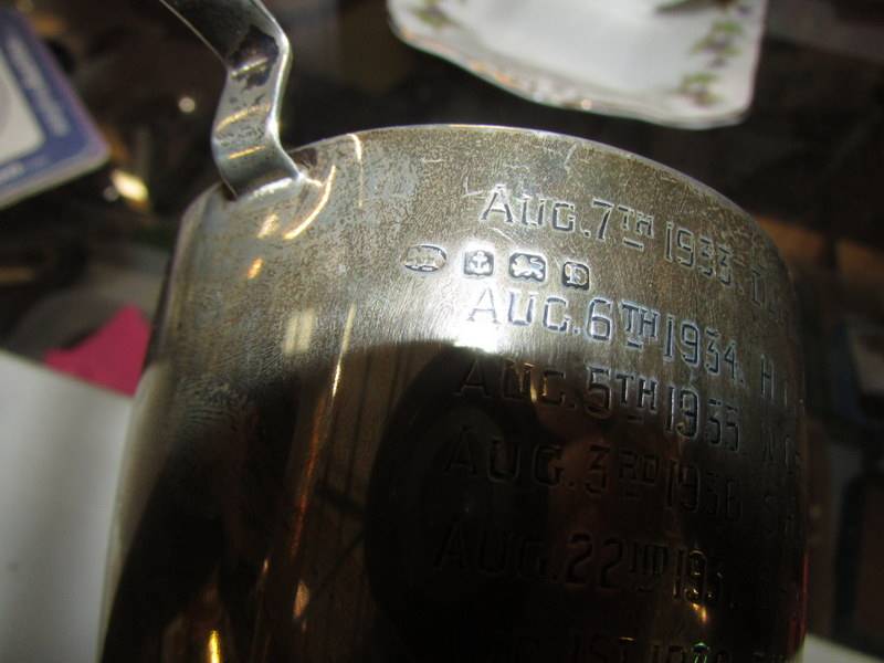 A Birmingham silver 1930 pigeon racing trophy engraved 1933-1941 Dents and Creases. 6 3/8oz or 180g - Image 2 of 2