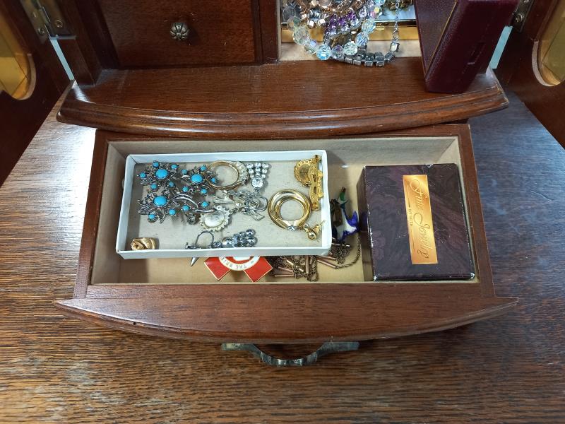 A jewellery box with contents including necklaces, Red Cross items etc., - Image 6 of 6
