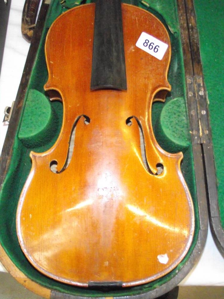 An old violin in wooden case with bow. - Image 2 of 6