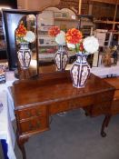 A Edwardian mahogany dressing table