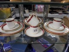 18 pieces of Copeland china, including 5 cups, 7 saucers and 6 side plates, 2 cups are a/f