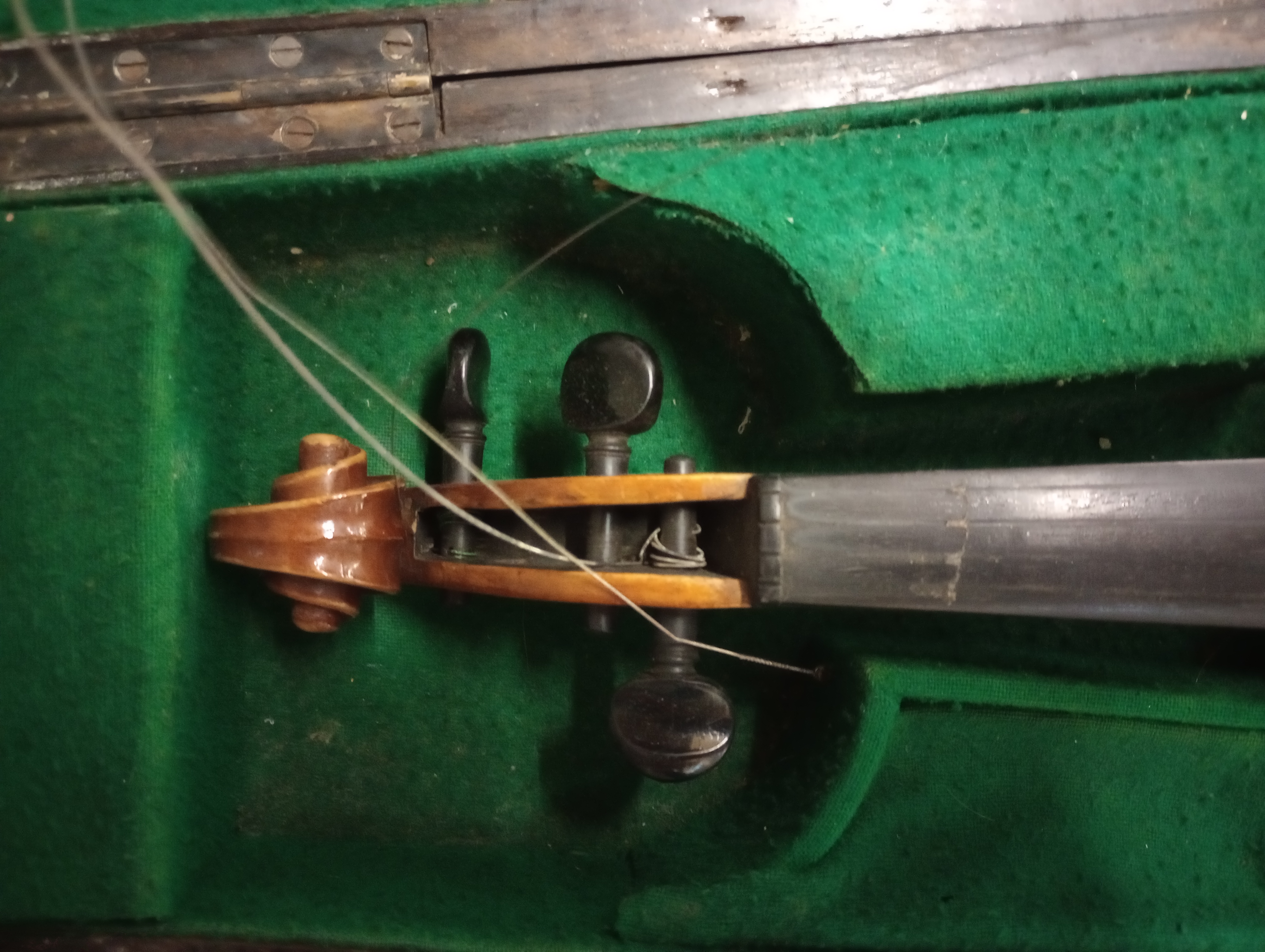 An old violin in wooden case with bow. - Image 6 of 6