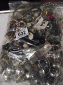 A bag of mixed costume jewellery