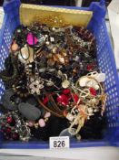 A tray of costume jewellery