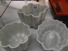 2 vintage Shelley jelly moulds and 1 other