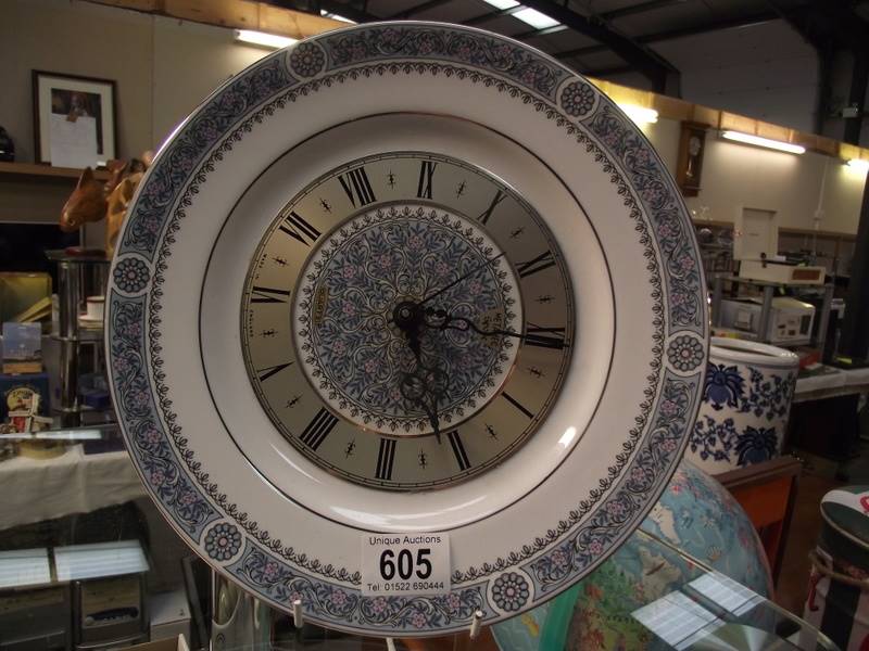 A Spode Metamec Quartz blue and white wall clock
