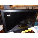 A Sony 32" tv, no remote