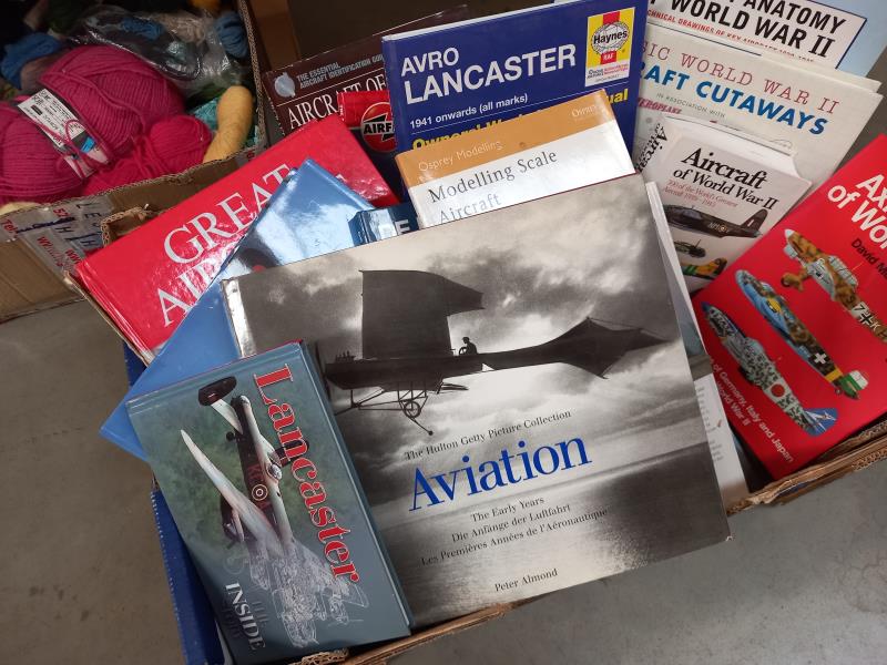 A box of aeroplane/aeronautical books - Image 4 of 4