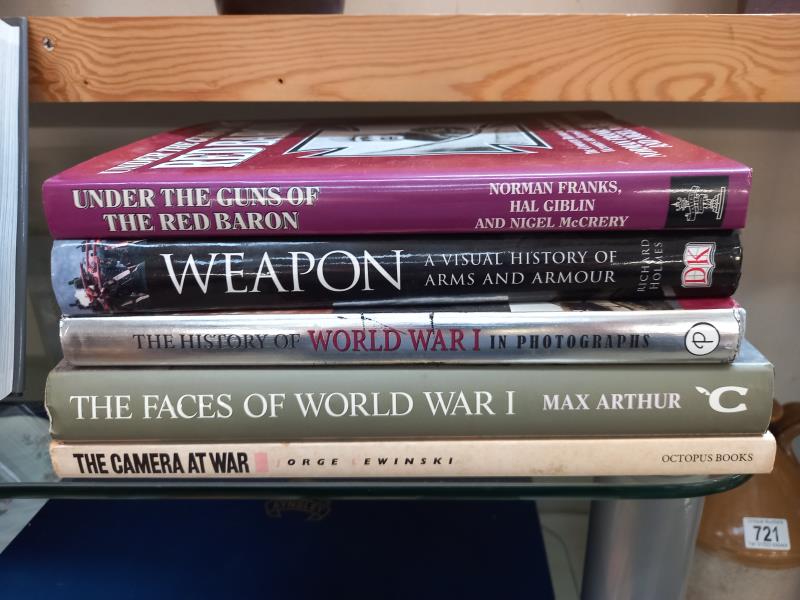 A selection of books on war including The Red Baron, covenants with death etc - Image 4 of 4