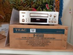 A boxed Teal R-H500 platine A cassette stereo invesian automatique