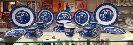 A blue willow tea set rd no 151437