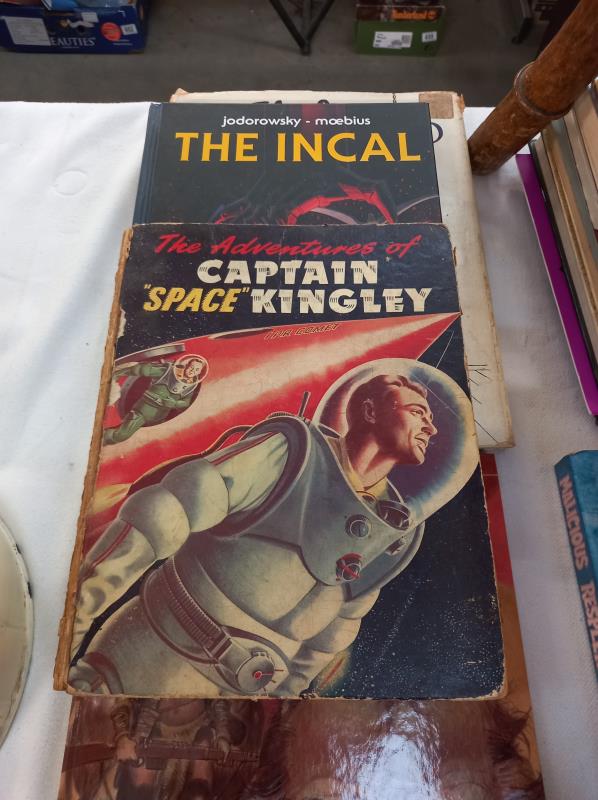 An interesting lot of books including comic books etc. - Image 5 of 18