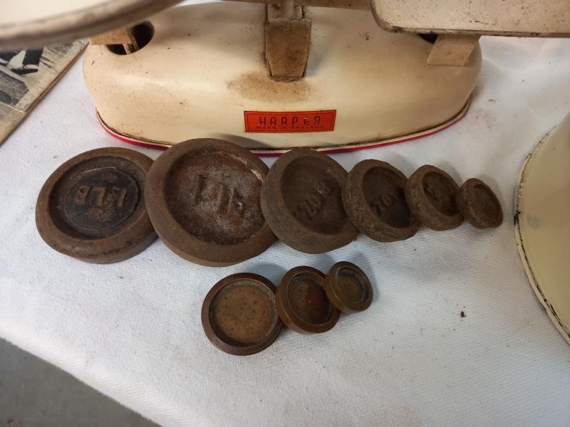 A vintage enamel flour bin & Harper kitchen scales - Image 2 of 4