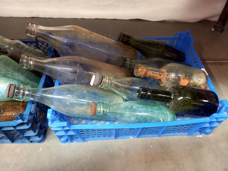 3 crates of vintage bottles - Image 4 of 4