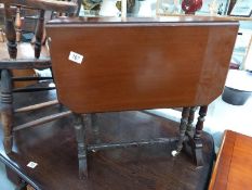 An Edwardian mahogany Sutherland table