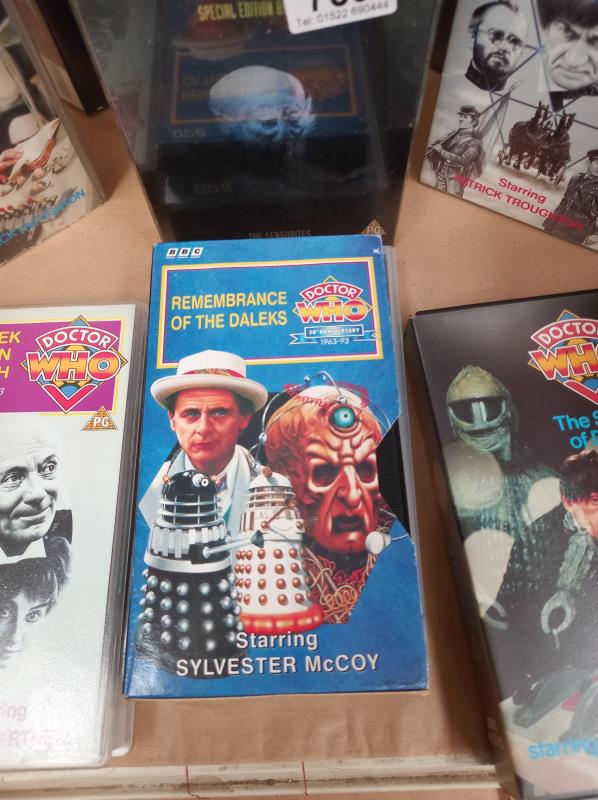 A quantity of vintage Dr who VHS video cassettes, includes 1 sealed in packet - Image 6 of 6