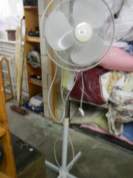 A floor standing fan. COLLECT ONLY.