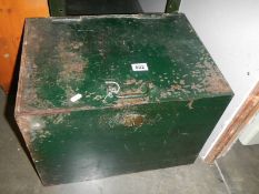 A good old cast iron safe. COLLECT ONLY.