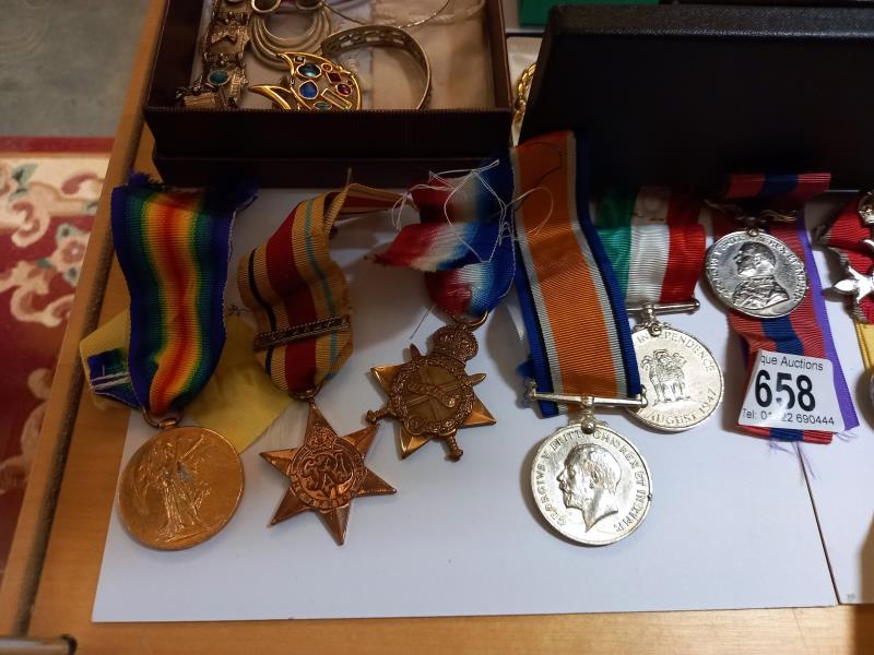A mixed lot of medals. - Image 2 of 3