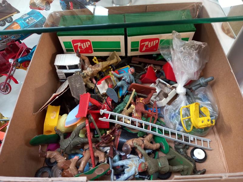 A box of play worn die cars including Matchbox, Corgi etc. Including Spiderman bike, Easy rider - Image 4 of 6