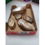 2 shell purses (1 A/F) & 3 pill boxes