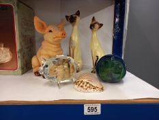 A pig figure, pair of cats ( 1 ear A/F) hedgehog money box & glass pig & Lords prayer on shell