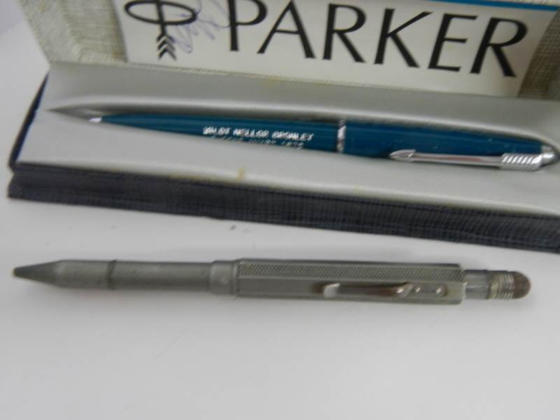 A mixed lot of ball point pens including Parker. - Image 4 of 4