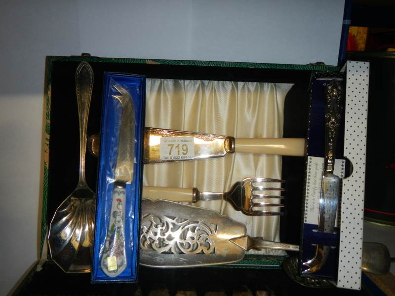 A good mixed lot of cutlery. - Image 3 of 3