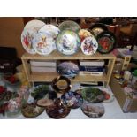 A good selection of collectors cabinet plates including Chinese