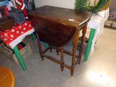 1930's oak barley twist gate leg table