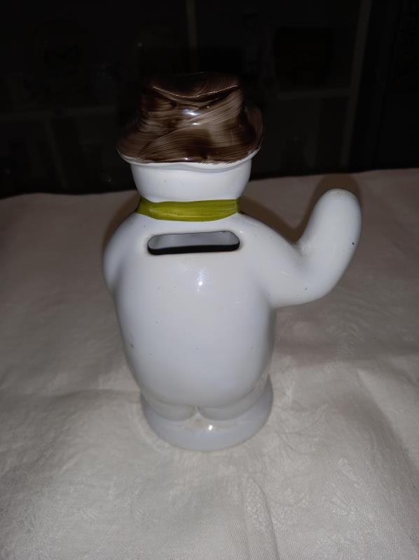 An unmarked pottery snowman money box 18cm high - Image 2 of 3