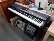 A Gear 4 music SP5100 electric organ