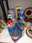 A quantity of battery operated & other plastic toys including Antz & M&M's etc.