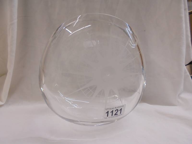 A good quality engraved glass vase.