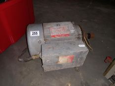A 1.5 horse power 240V electric motor (COLLECT ONLY)