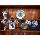 A good selection of golfing themed collectables including Royal Worcester & a Ralph Loren Wedgwood