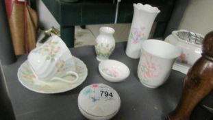 A mixed lot of china including Wedgwood and Royal Doulton.