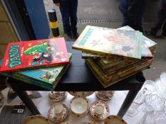 A quantity of vintage Rupert annuals & 3 Beano & 1 Dandy annuals