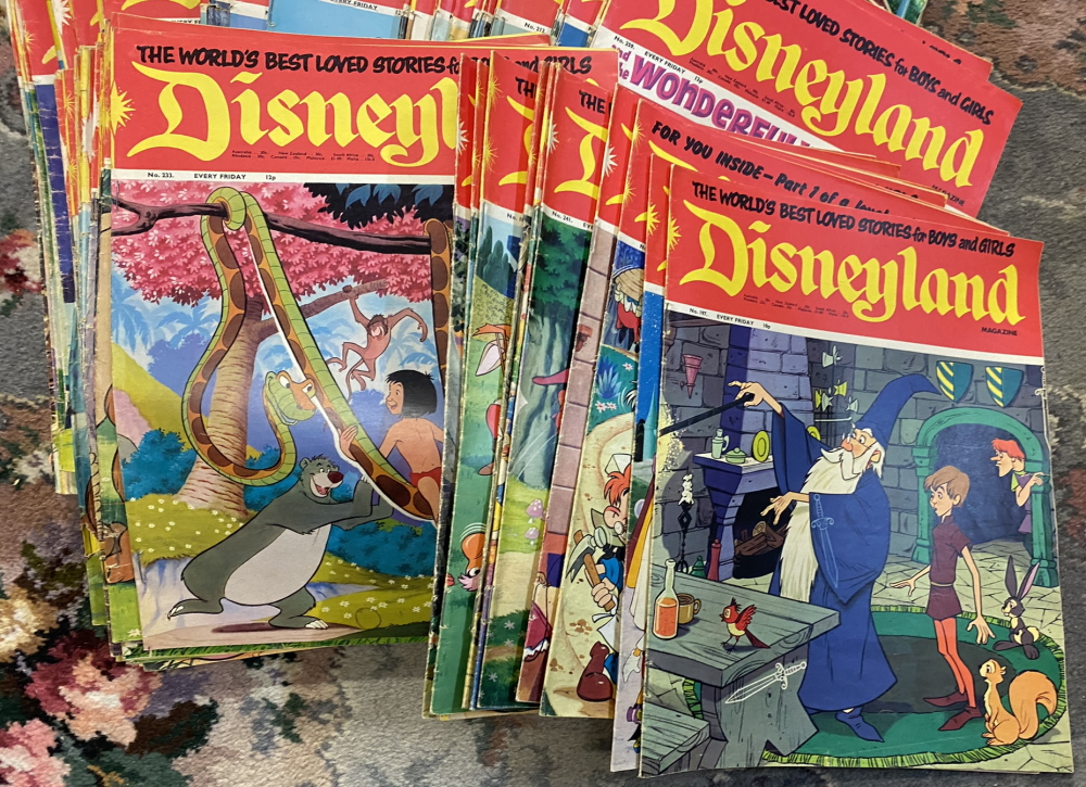 Approximately 200 copies of 1970s Disneyland Magazine / Comic - Image 4 of 4