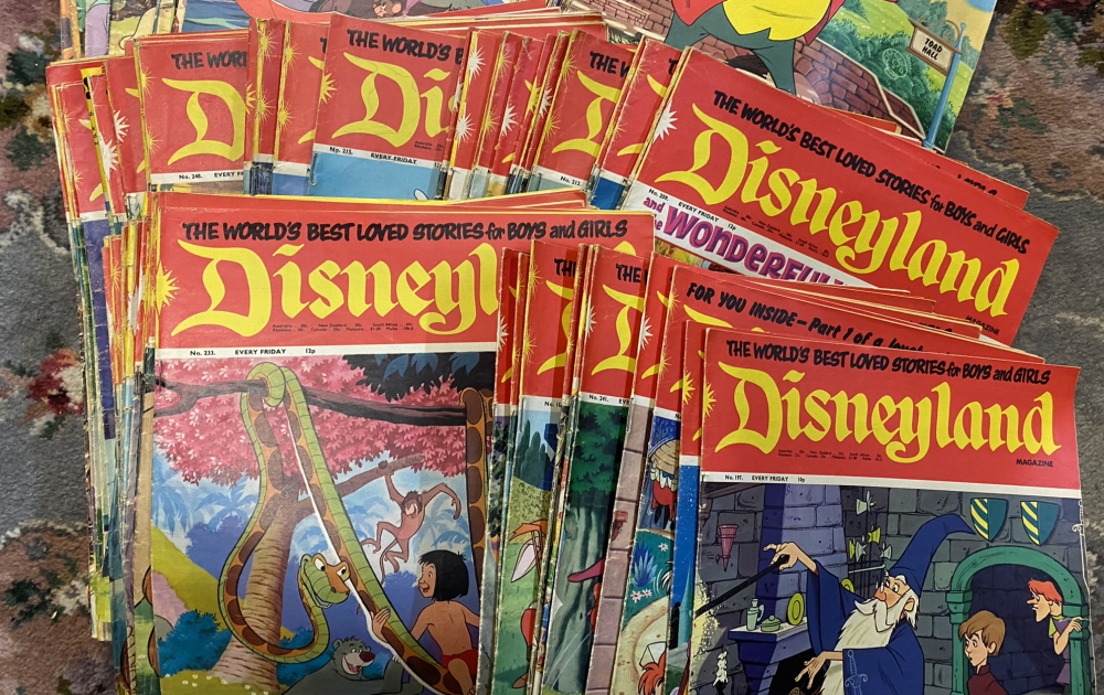 Approximately 200 copies of 1970s Disneyland Magazine / Comic - Image 3 of 4