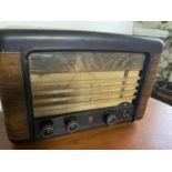 1950's Phillips Bakelite radio