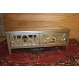 Mirrored coffee table the two doors with lattice design