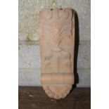Mahogany corbel decorated with scroll and acanthus leaf