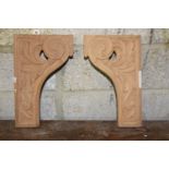 Pair of mahogany corner corbels decorated with achantus leaves and scrolls