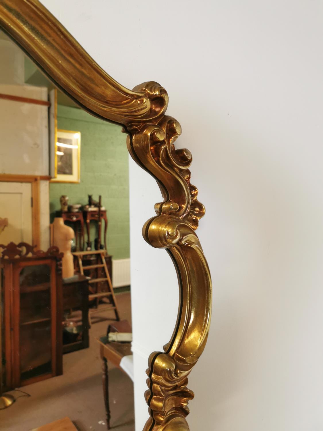 Decorative gilt wall mirror in the Rococo style - Image 3 of 4