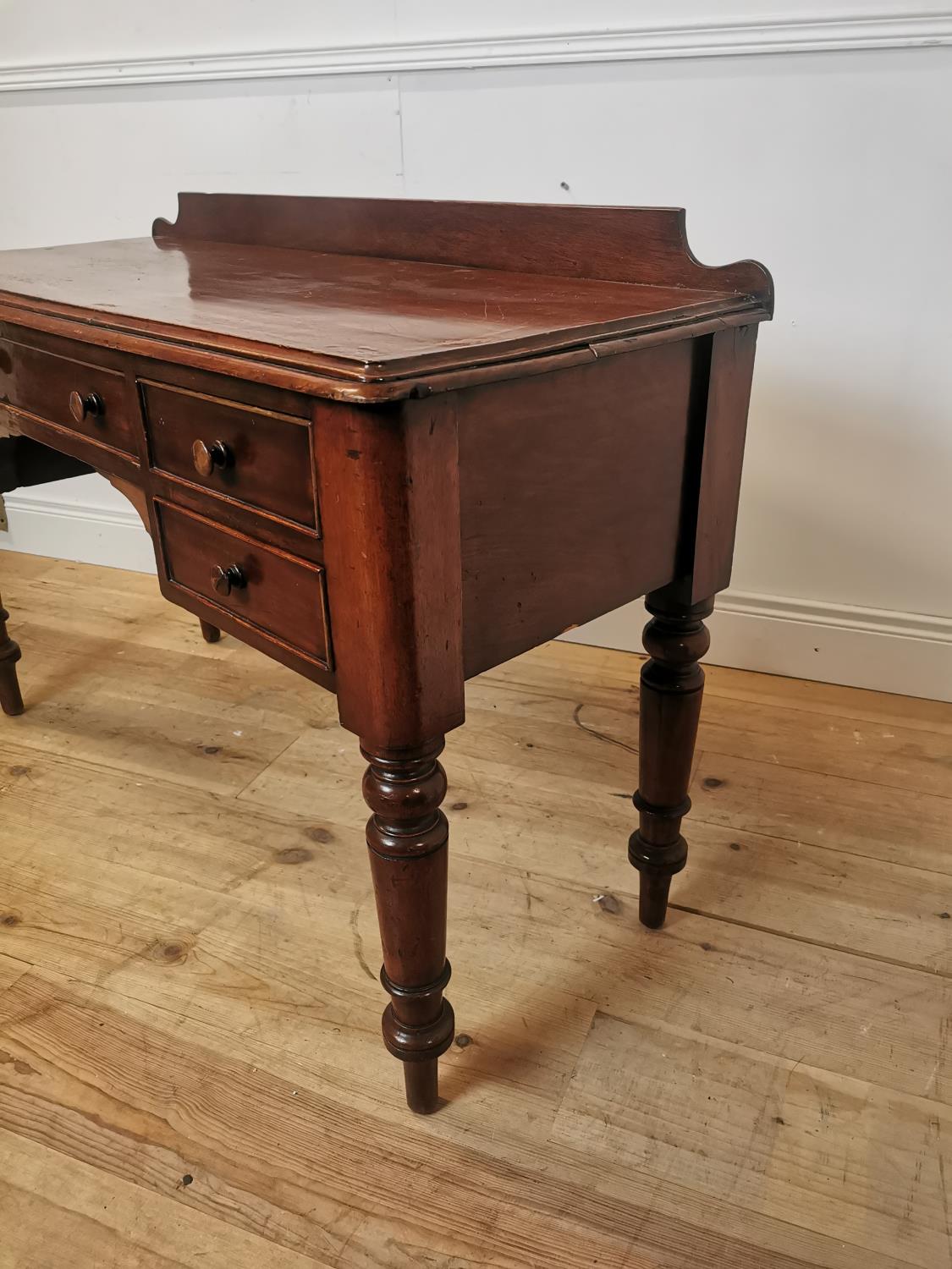 19th C. mahogany desk on turned legs - Image 3 of 7