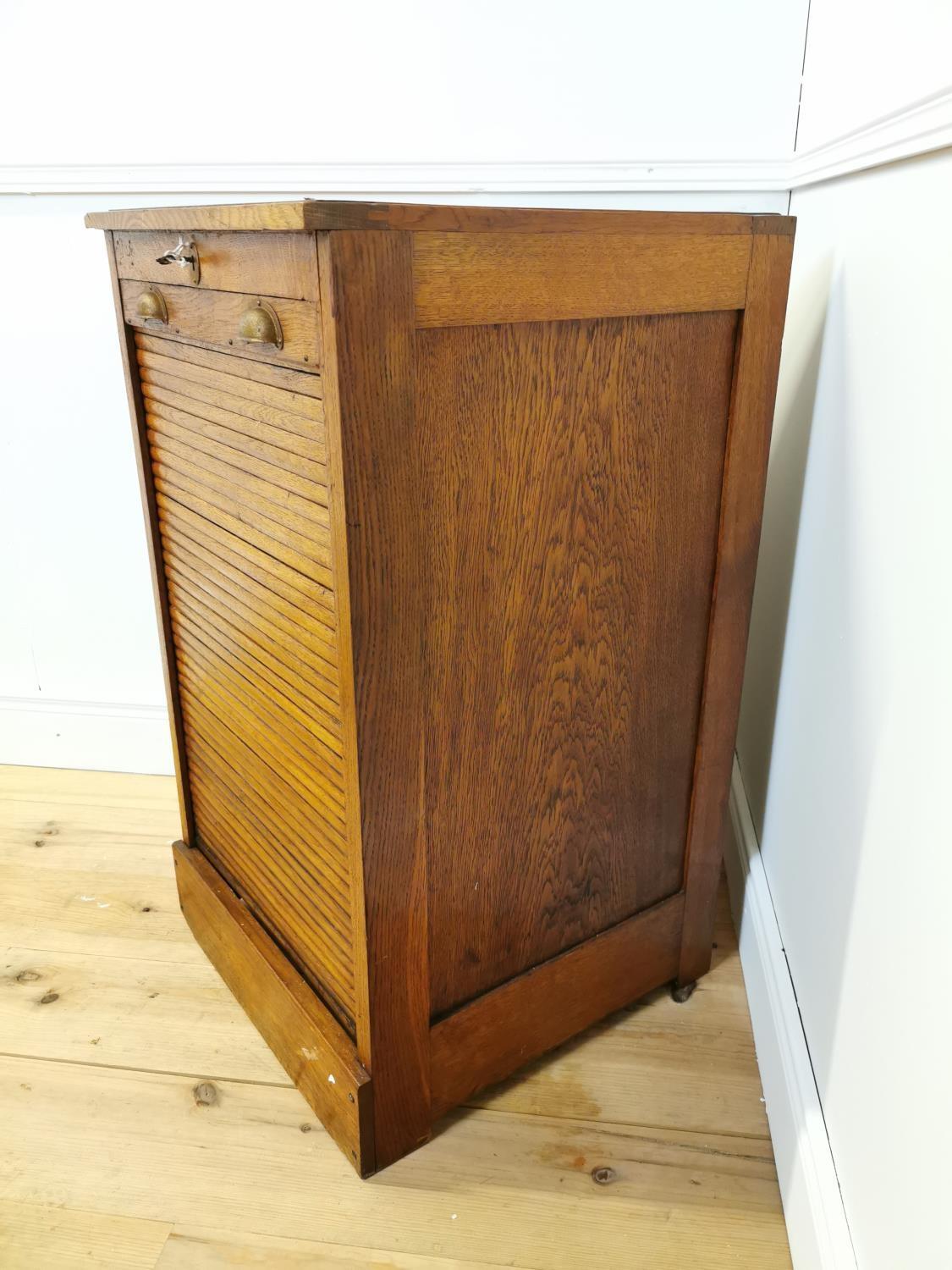 Early 20th. C. oak office cabinet with tambour door - Image 3 of 5