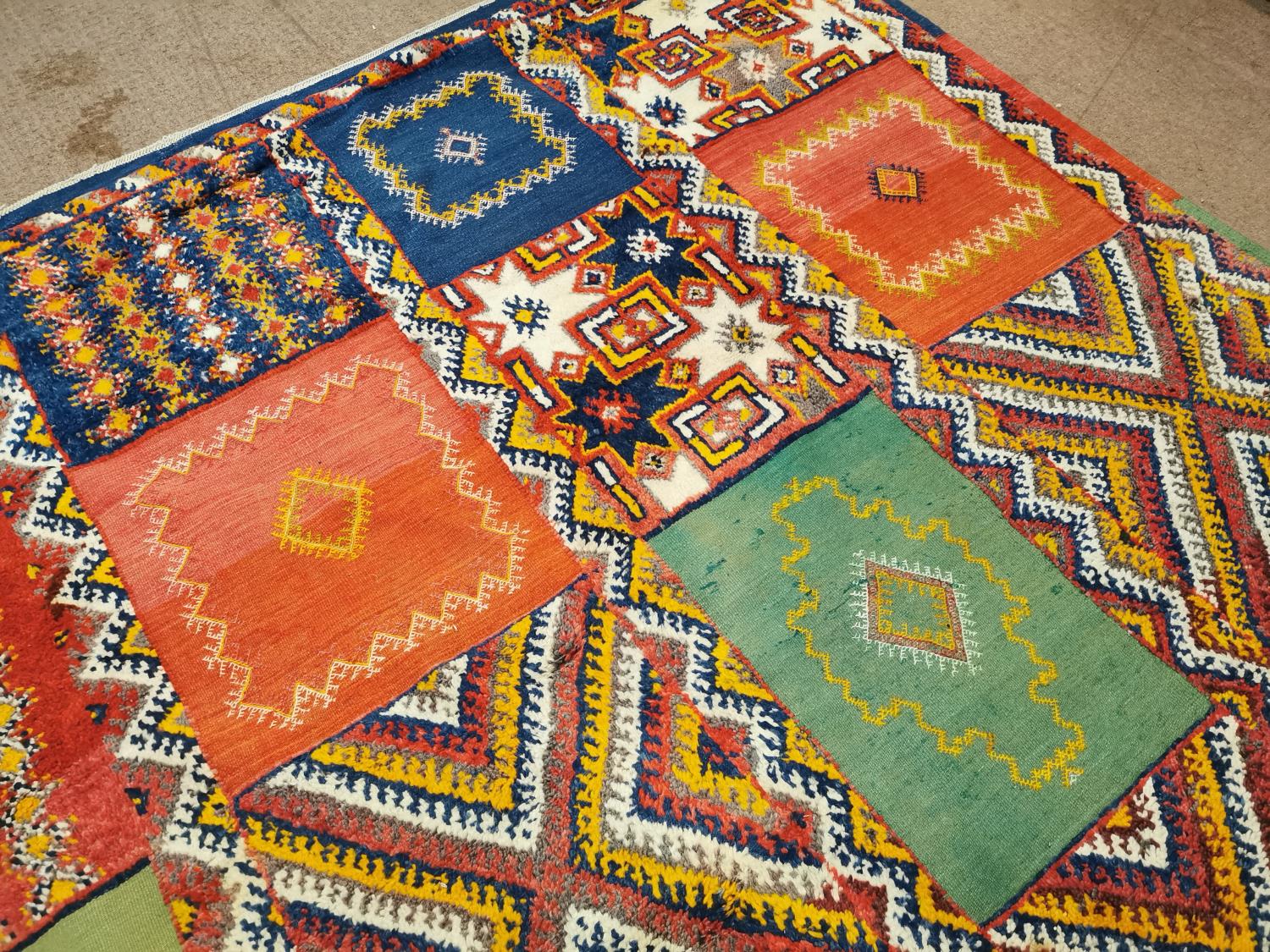Decorative Persian carpet square. - Image 4 of 4