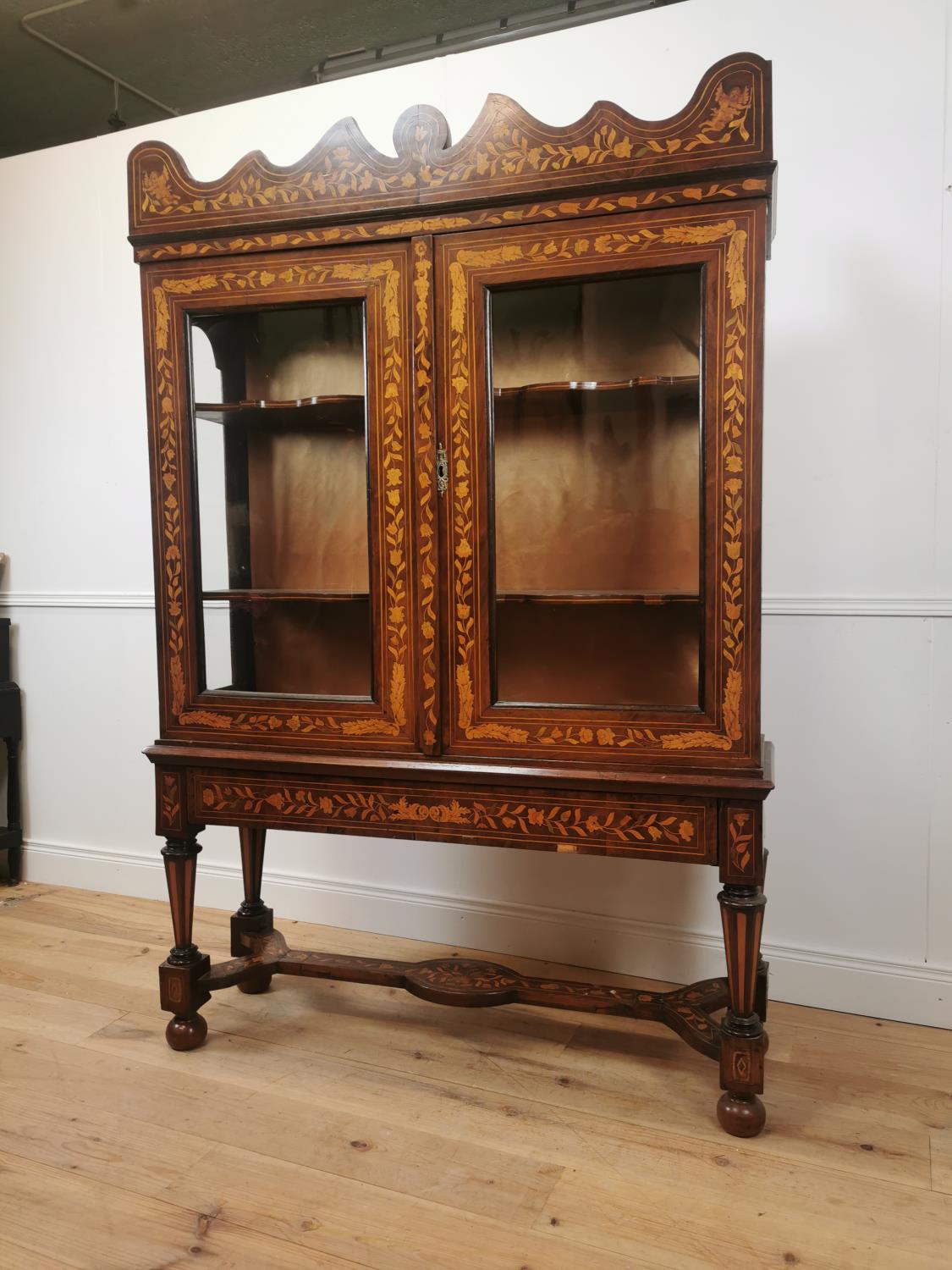 Exceptional quality Georgian walnut marquetry cabinet on stand, - Image 5 of 8