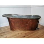 Good quality 19th C. copper roll top slipper bath